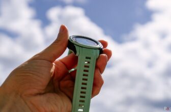 Is Garmin’s photo voltaic charging value paying further for?