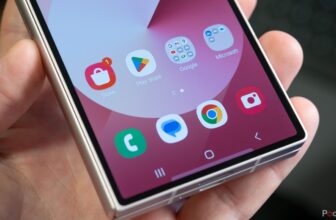 Want to revive disabled or hidden preloaded Samsung Galaxy apps? This is how