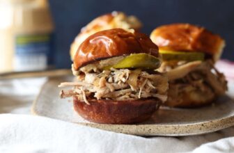 Juicy Crock Pot Pulled Pork Sliders